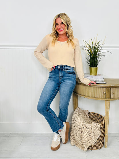 Come Out On Top Cropped Jeans