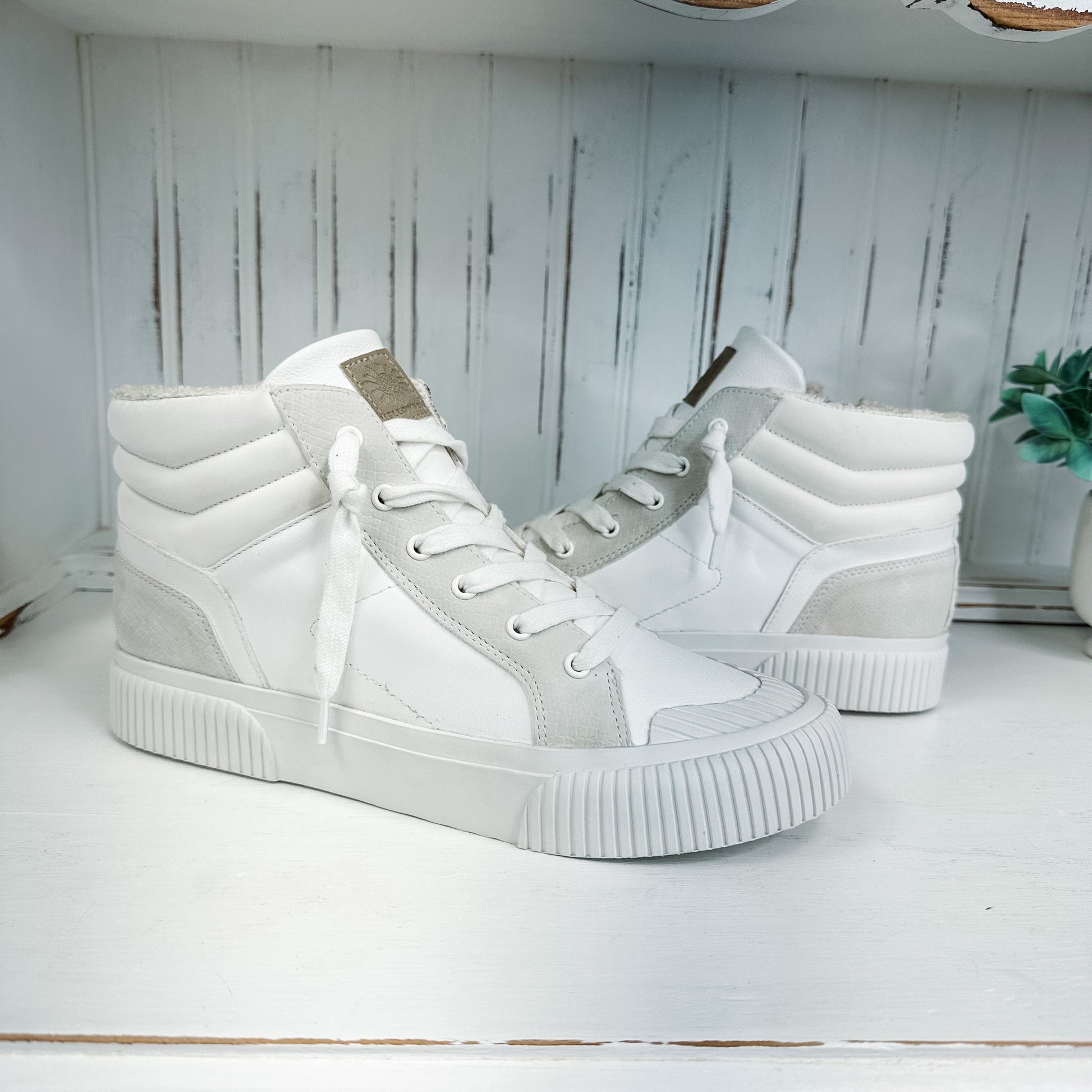 Gaston High-Top Sneaker - Ivory