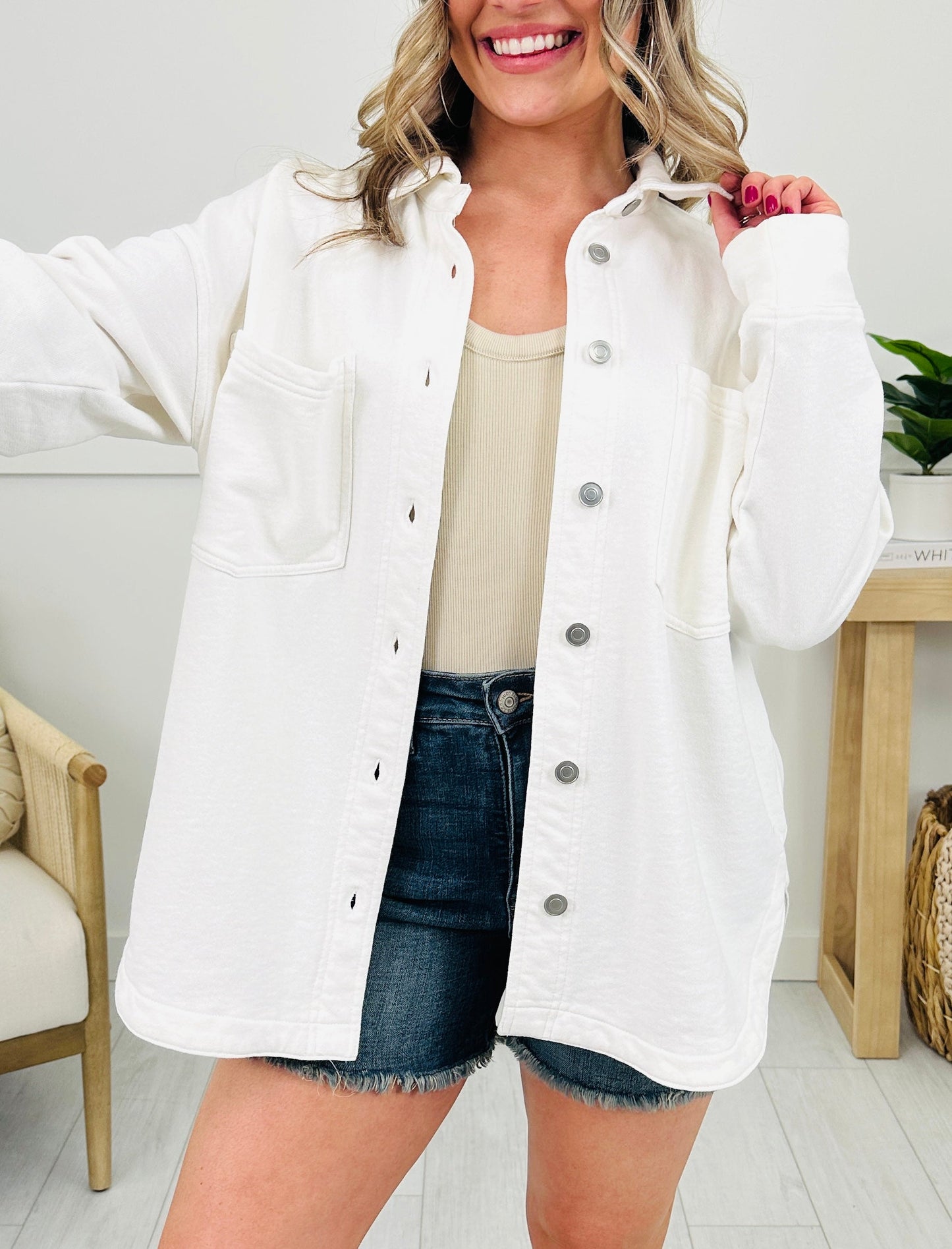 MOCO Exclusive Go Everywhere Jacket In White