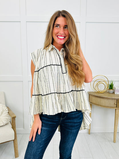 Leave A Little Magic Top In Grey Multi