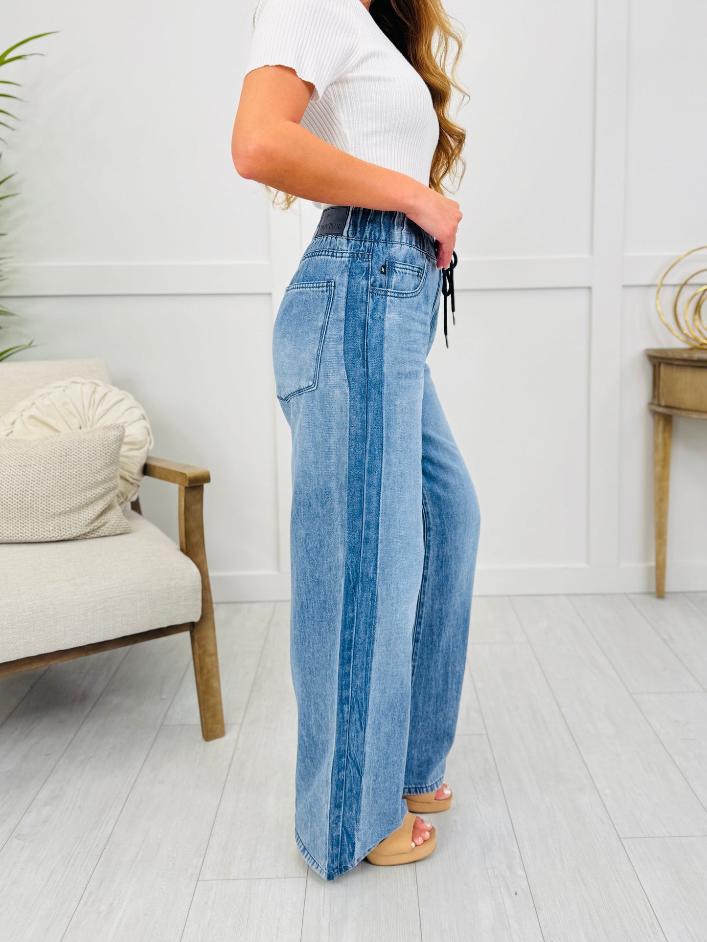 Judy Blue Grab and Go Elastic Waistband Jeans