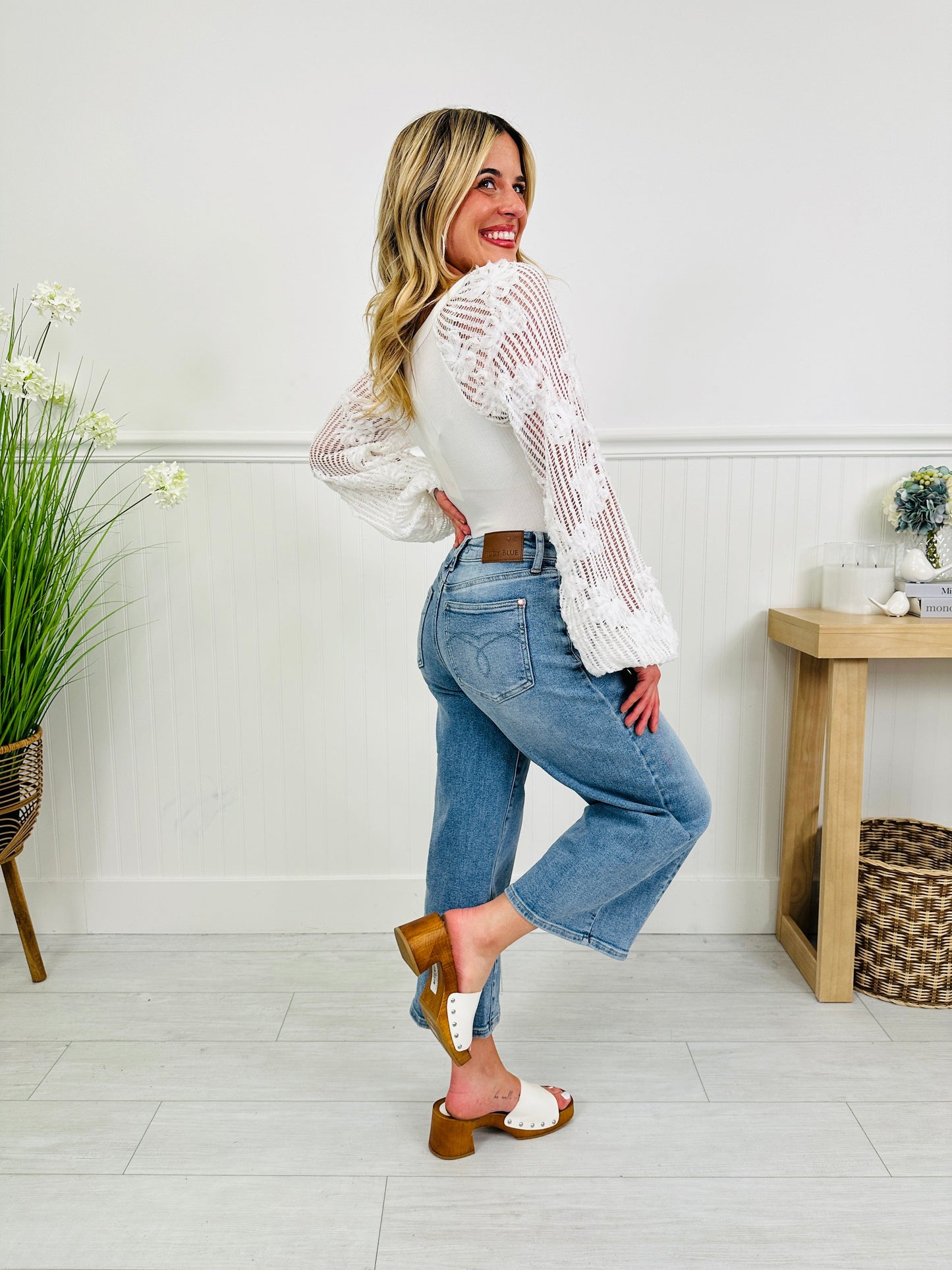 Judy Blue Spring Forward Cropped Wide Leg Jeans