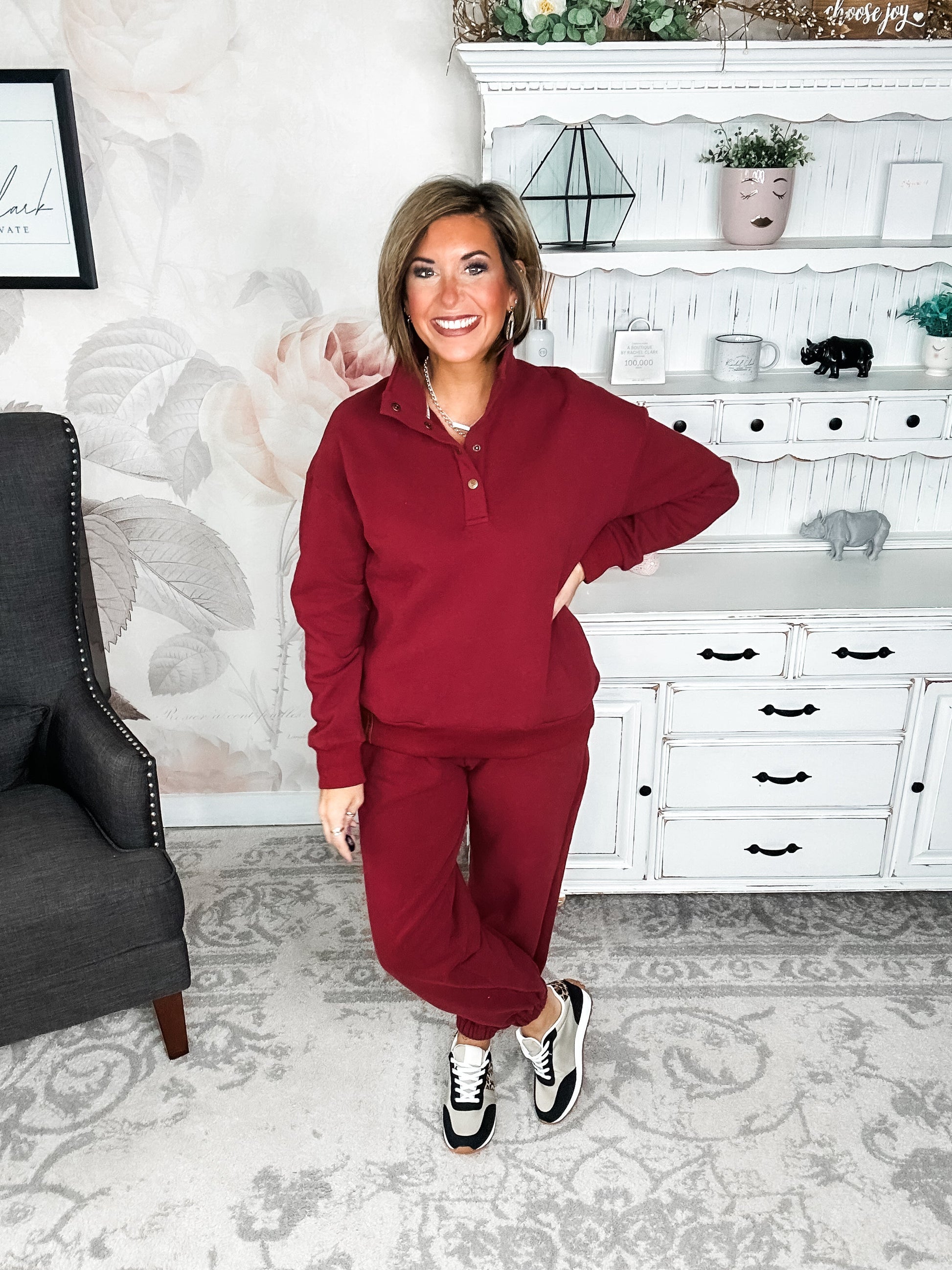 Ampersand Avenue Never Better Joggers - Wine