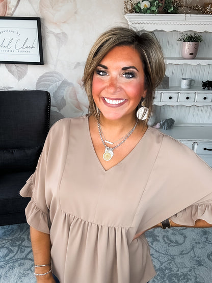 Close to Me Blouse - Mocha