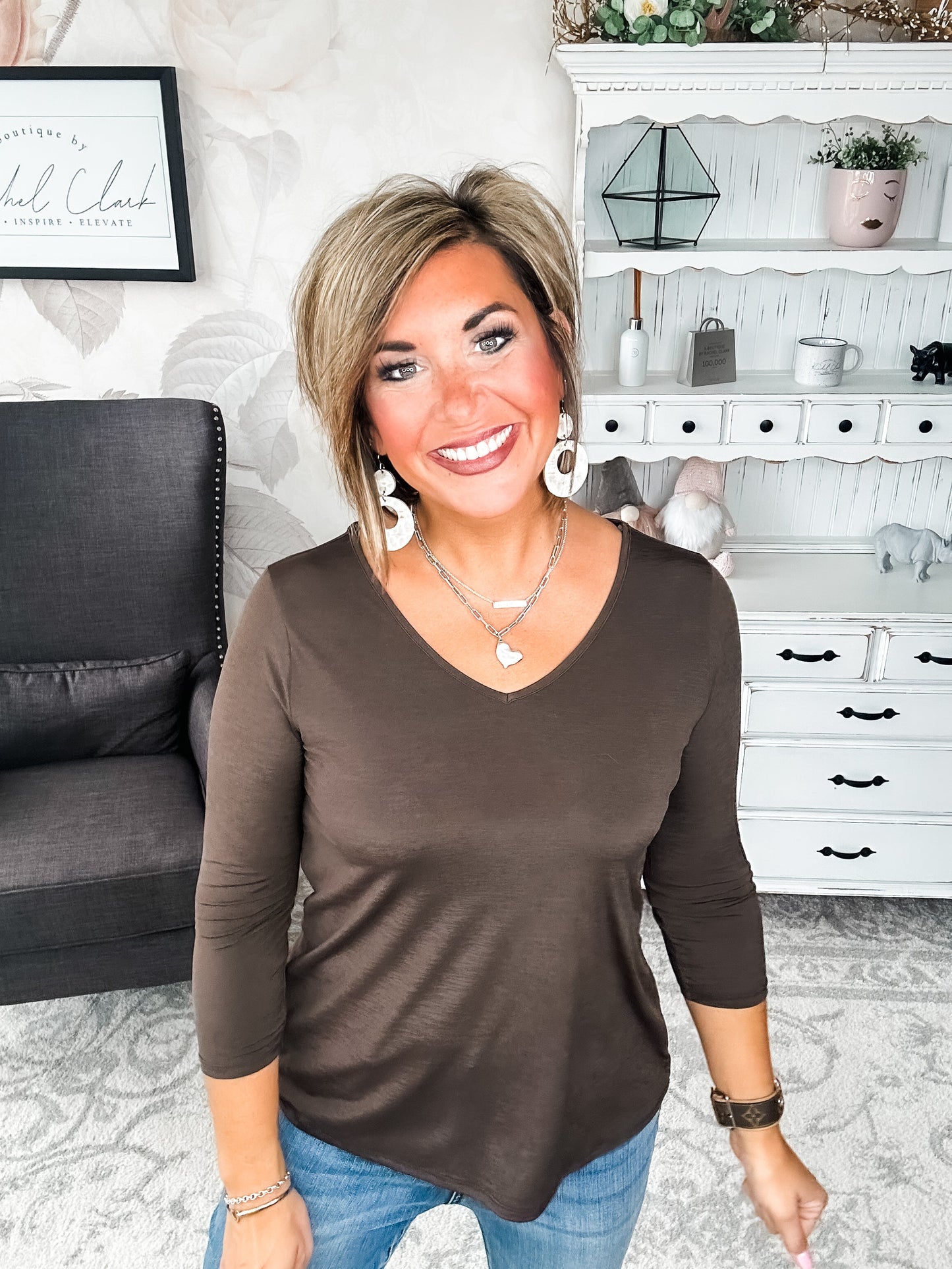 Find The Answer V-neck Top - Chocolate